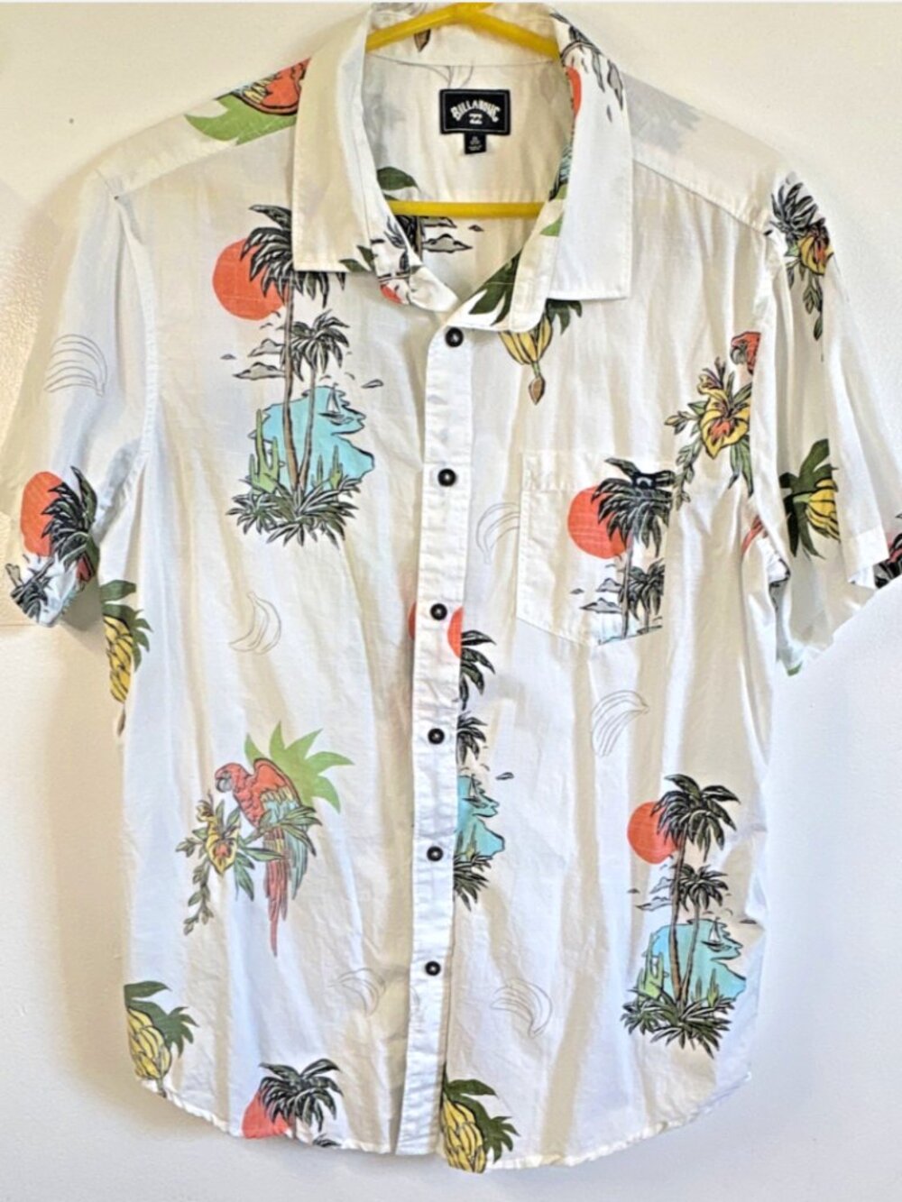 Billabong Tropical Hawaiian Button Up Shirt Men’s M White Multicolor Pockets